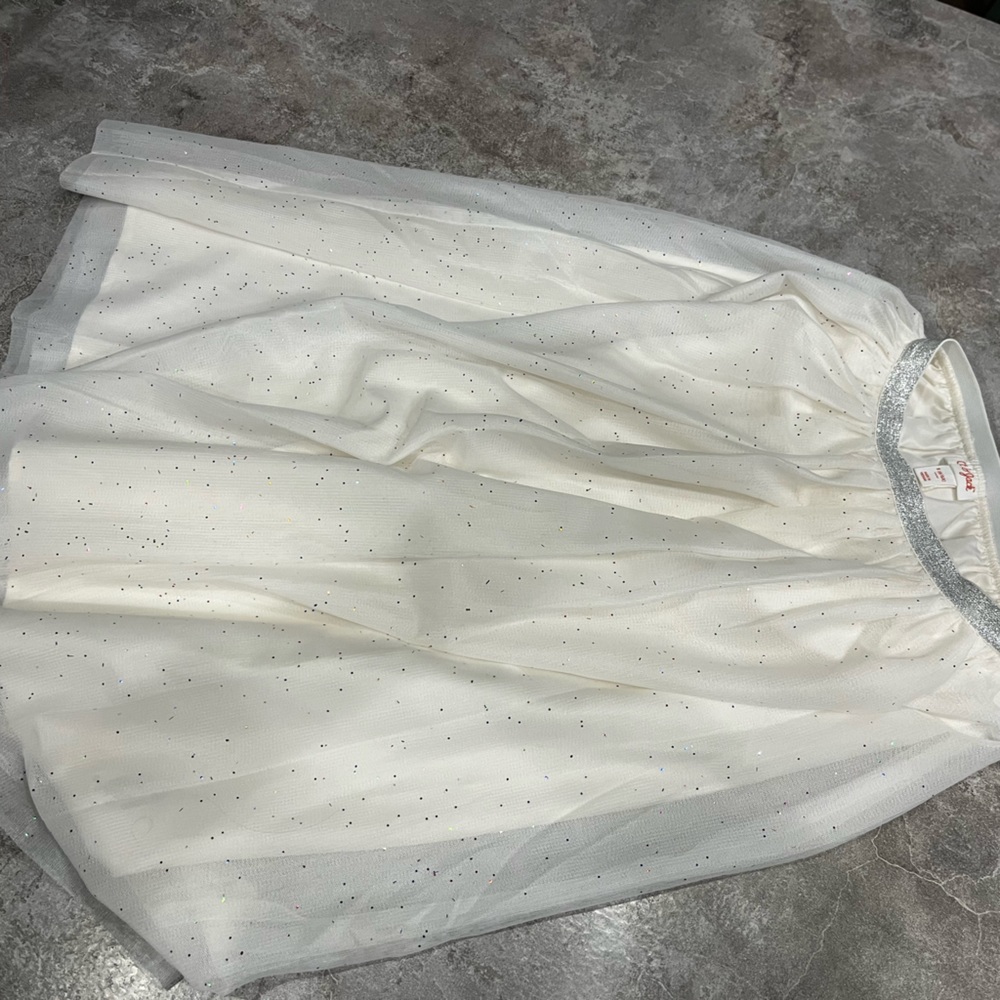 Girls sz 6 long holiday shirt